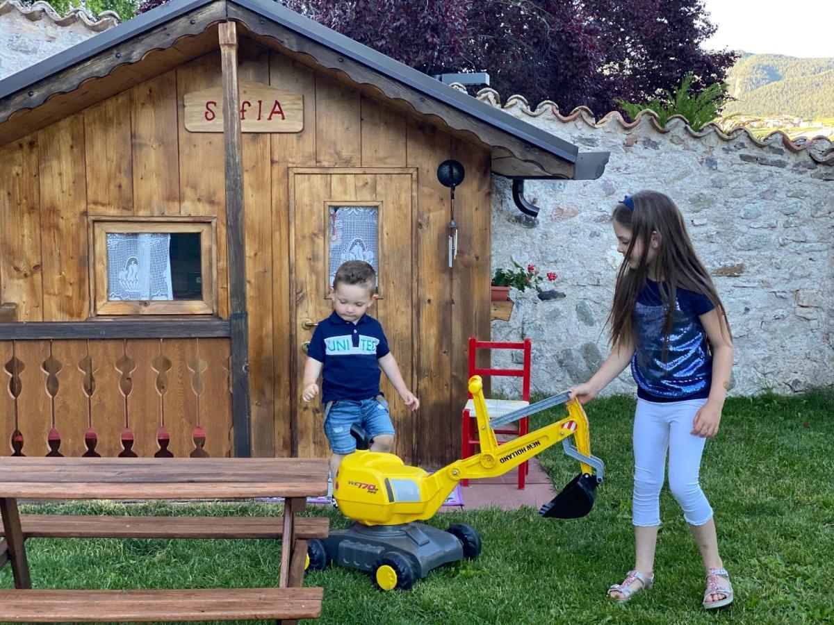 Agriturismo La Canonica Brez ภายนอก รูปภาพ