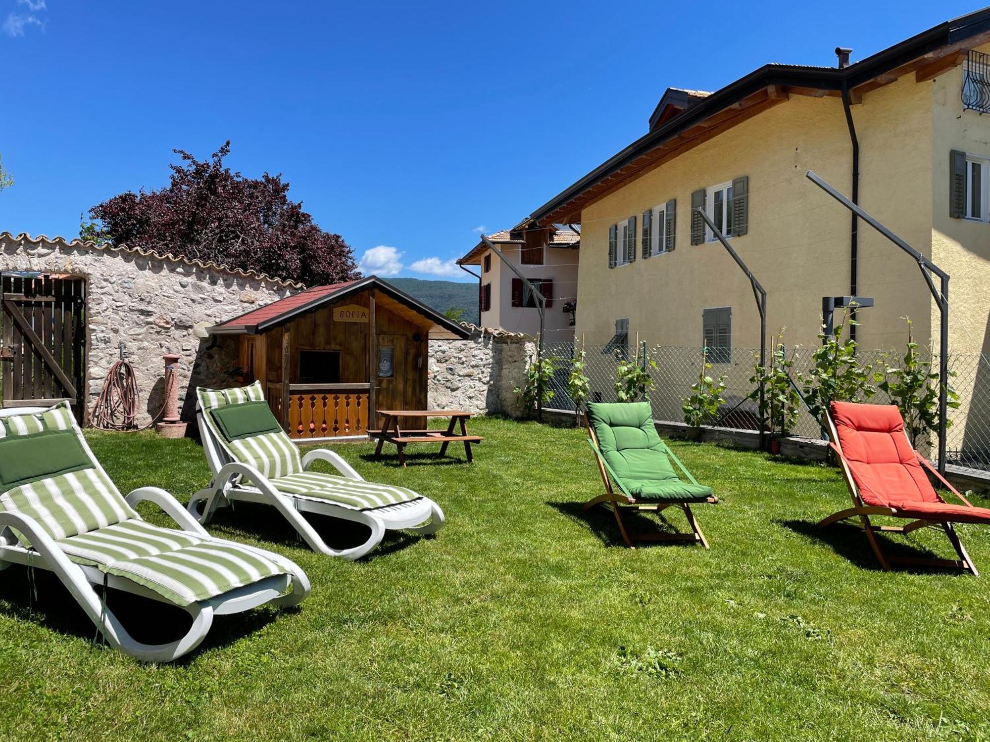 Agriturismo La Canonica Villa Brez ภายนอก รูปภาพ