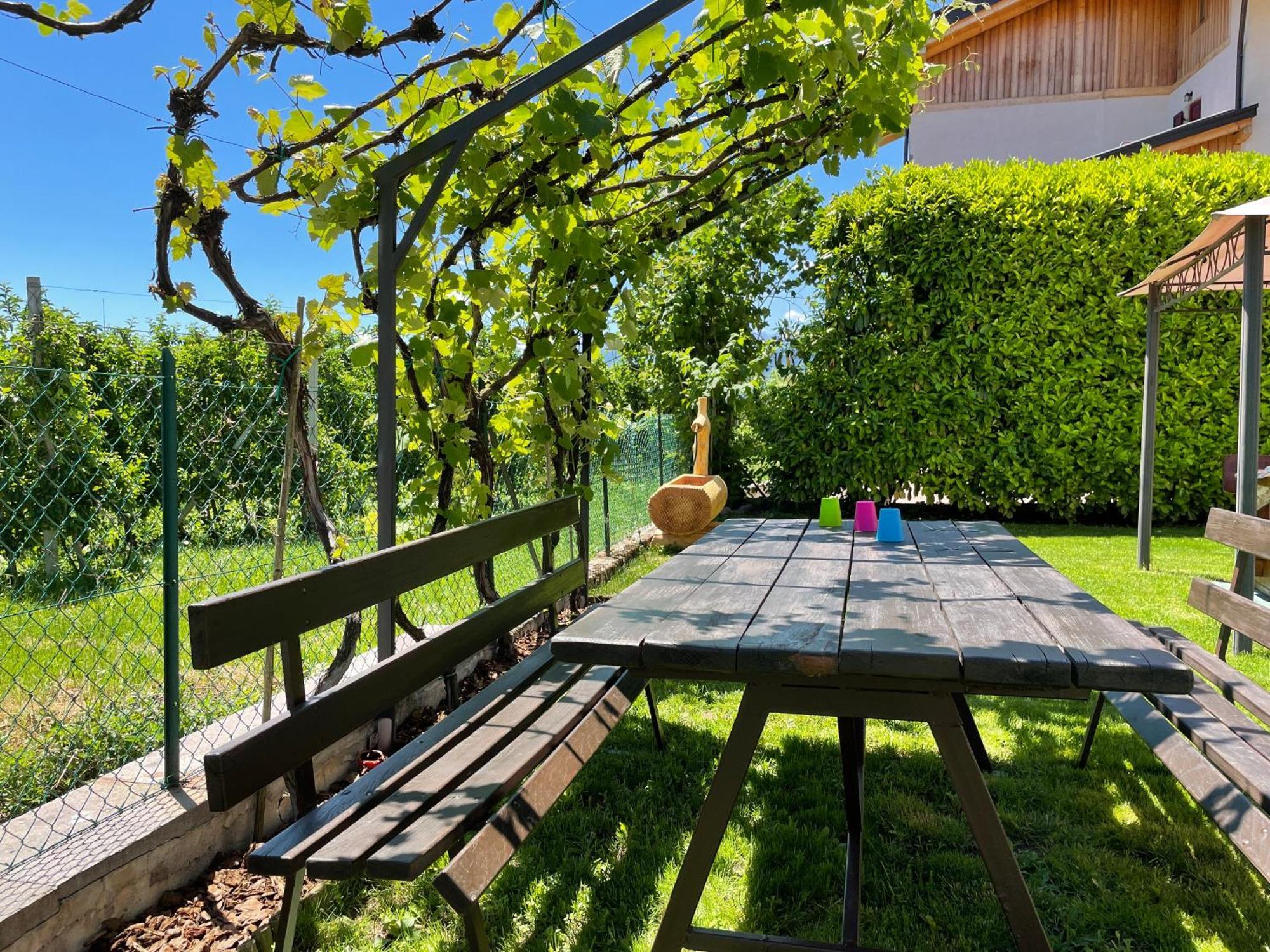 Agriturismo La Canonica Brez ภายนอก รูปภาพ