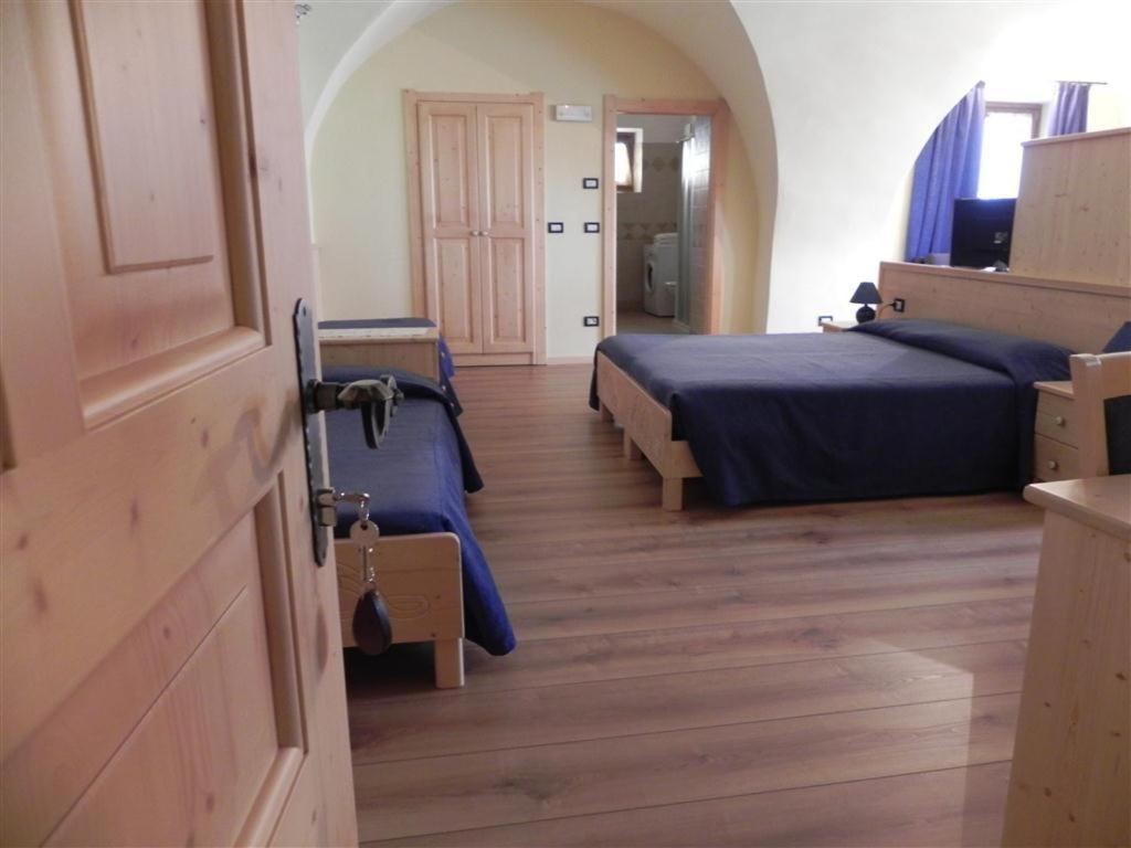 Agriturismo La Canonica Brez ภายนอก รูปภาพ